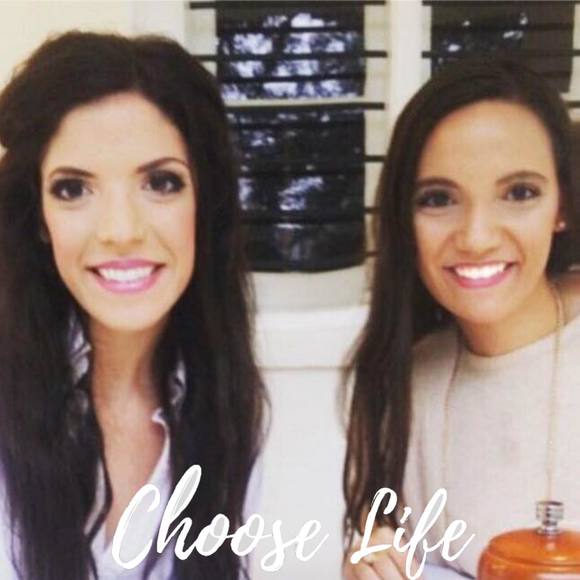 Meet your Posher, Caroline - Picture 1 of 1